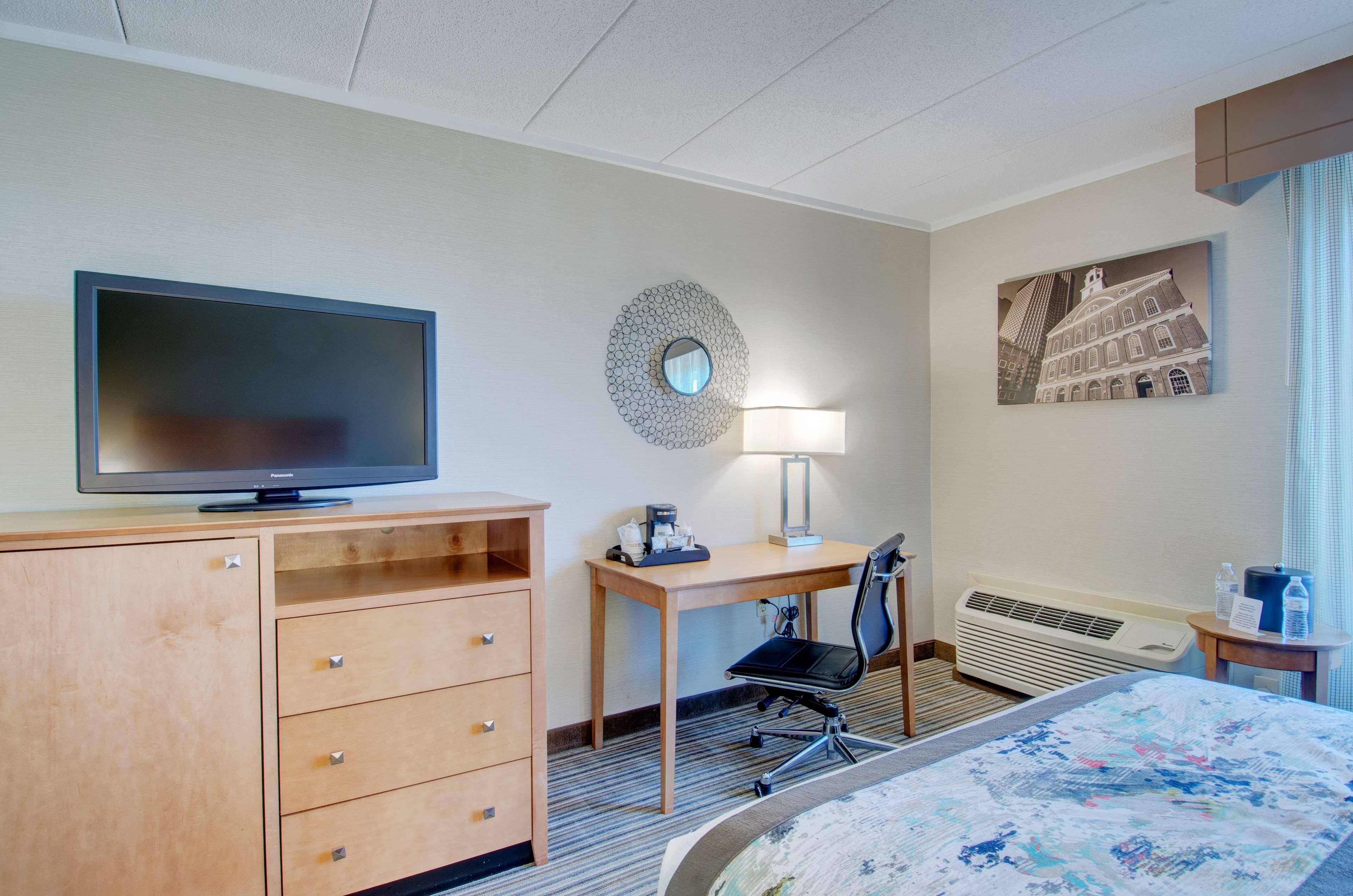 Best Western Plus Waltham Boston Екстериор снимка