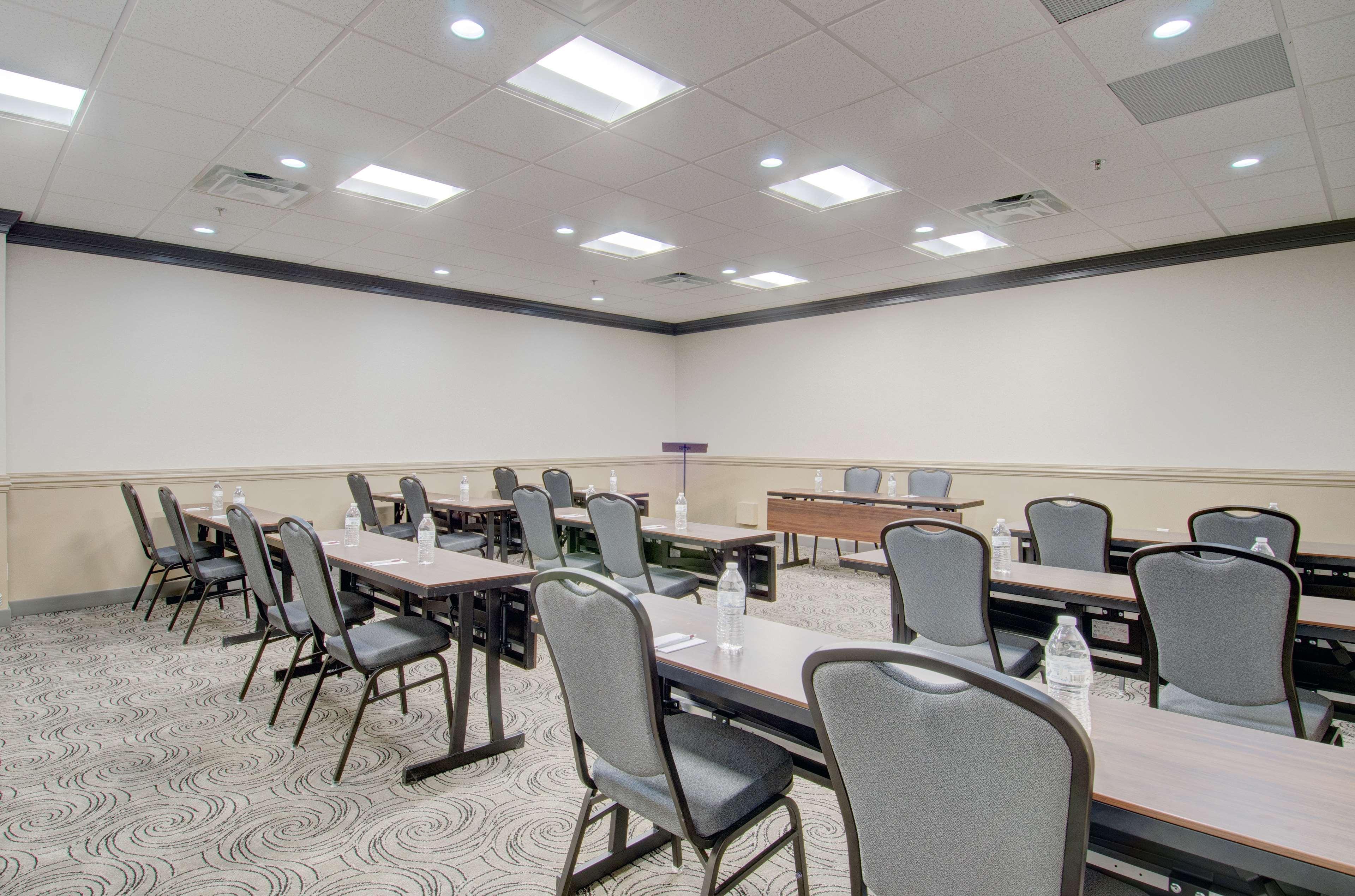 Best Western Plus Waltham Boston Екстериор снимка