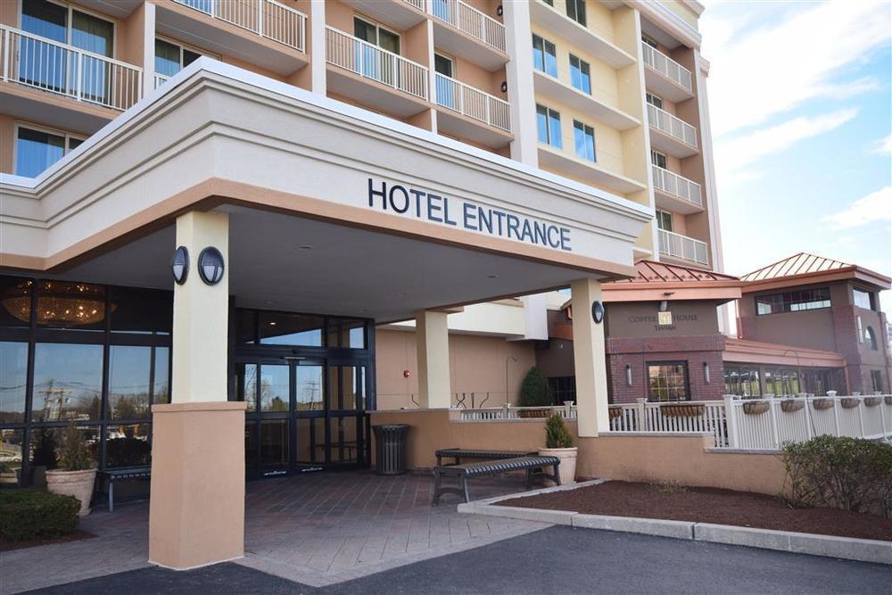 Best Western Plus Waltham Boston Екстериор снимка