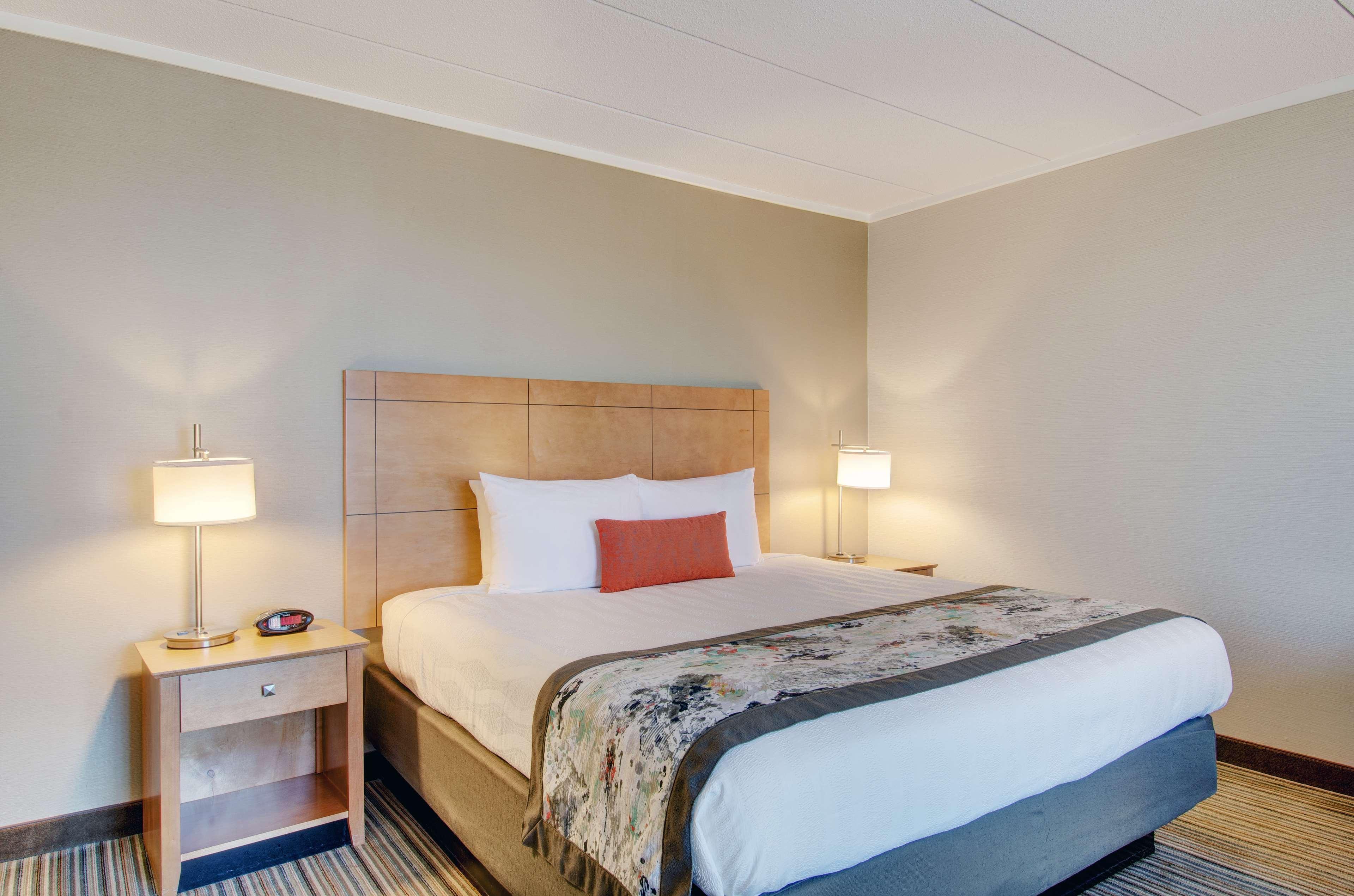 Best Western Plus Waltham Boston Екстериор снимка