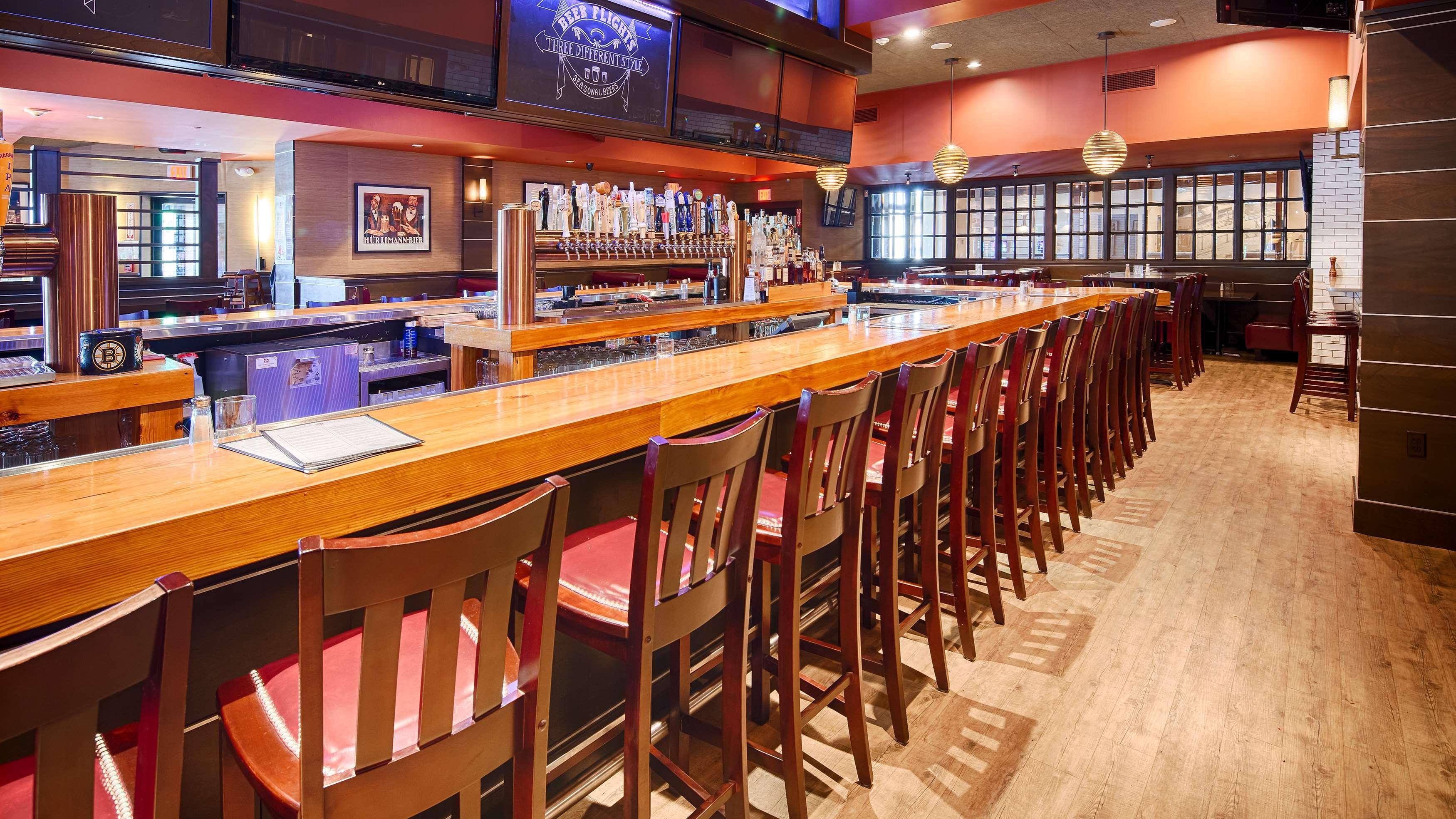 Best Western Plus Waltham Boston Екстериор снимка