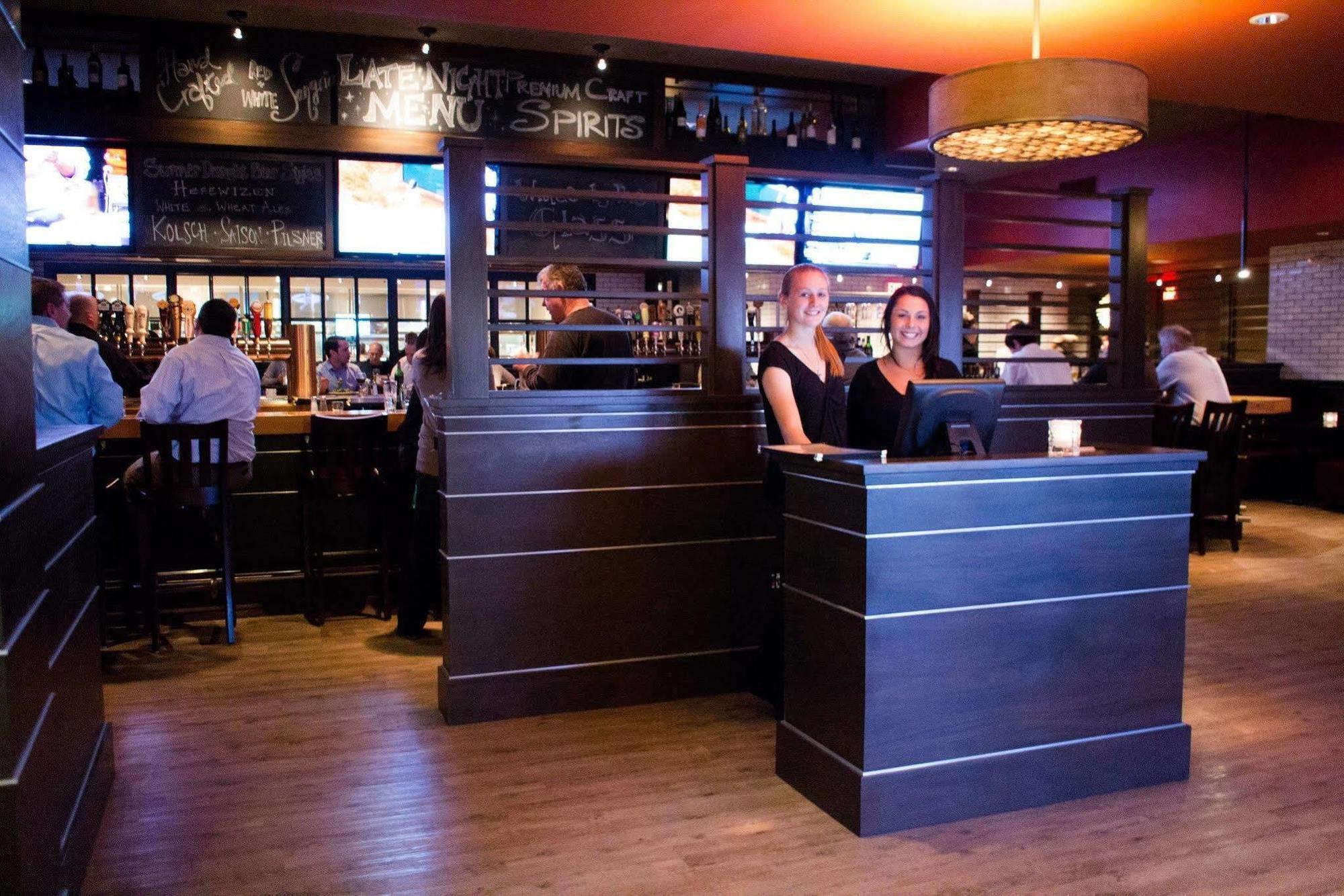 Best Western Plus Waltham Boston Екстериор снимка